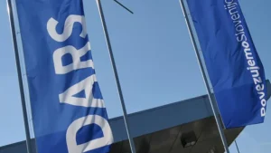 Hišne preiskave: Preiskovalci naj bi obiskali tudi nekdanjega šefa Darsa