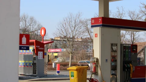 Od jutri dalje spremembe cen goriva.