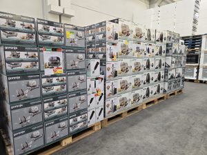 trgovine jager velika šotorska razprodaja