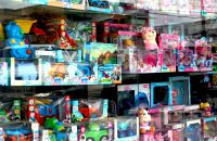 Europol zasegel ponarejene in nevarne igračke