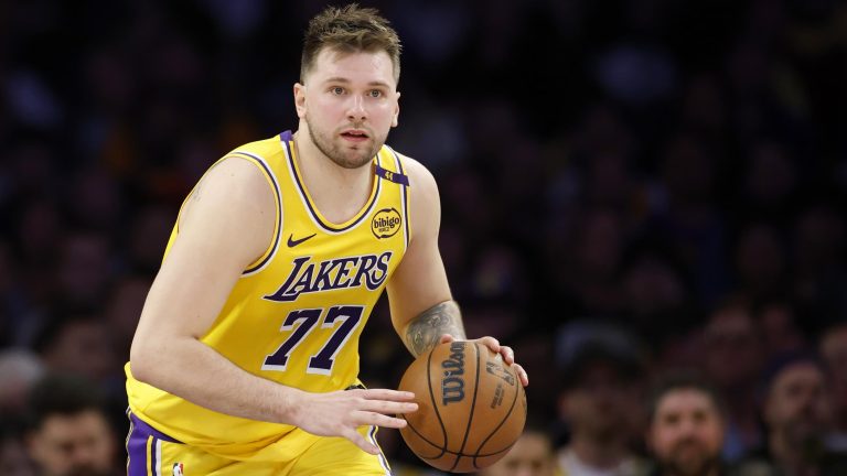 Veličastna predstava Dončića kljub porazu Lakersov