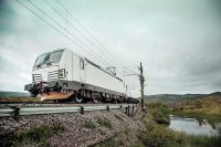 200 km/h in brez menjave na mejnih postajah: Slovenske železnice v nakup vlakov prihodnosti