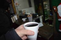 Po pitju kuhanega vina šest ljudi pristalo na urgenci