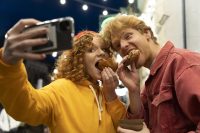 Viralni trenutki leta 2025 (fotografija je simbolična).