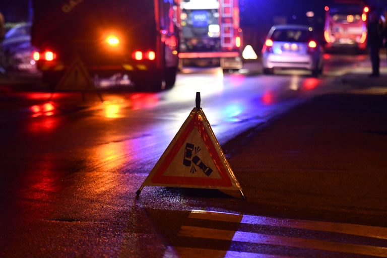 Dve grozljivi prometni nesreči na Celjskem terjali tri življenja