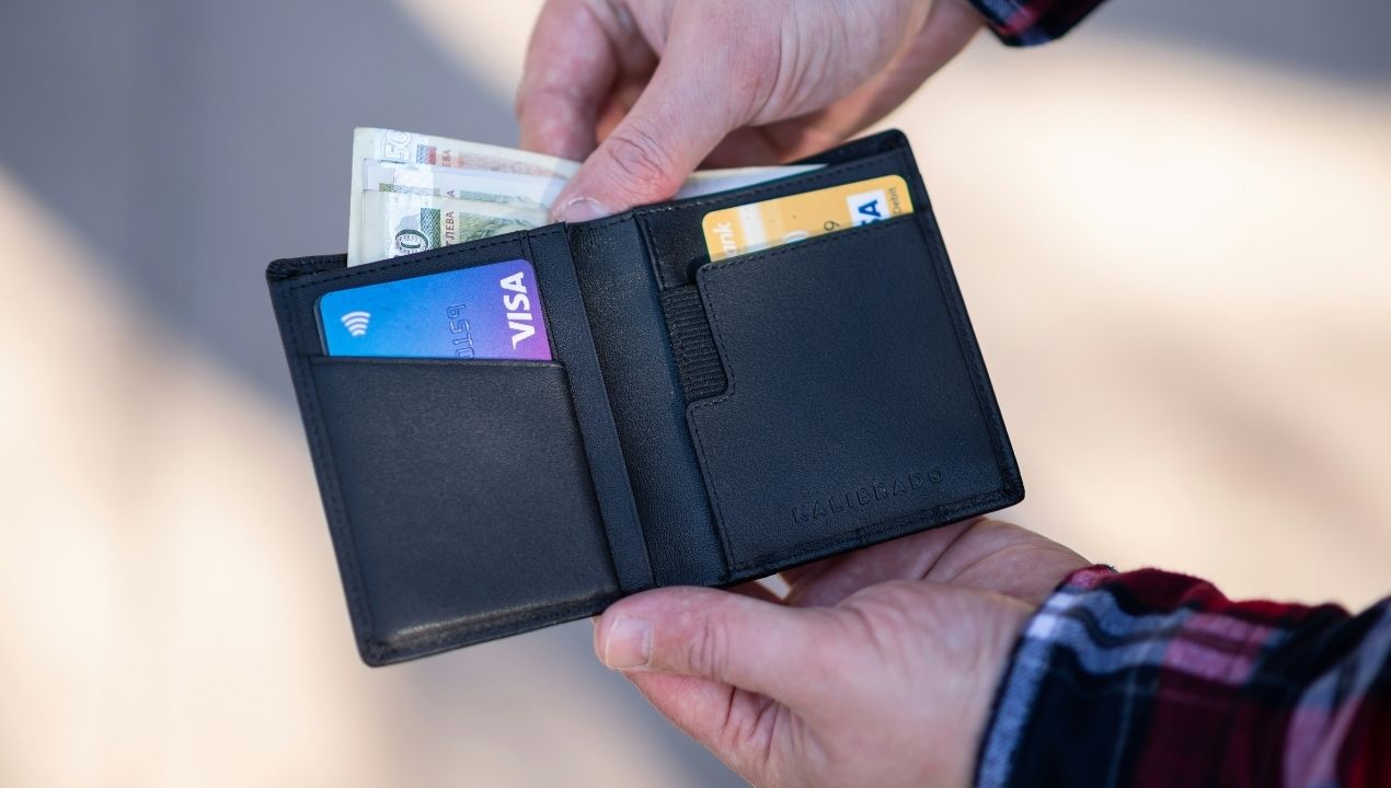 digitalizacija bank bankomat