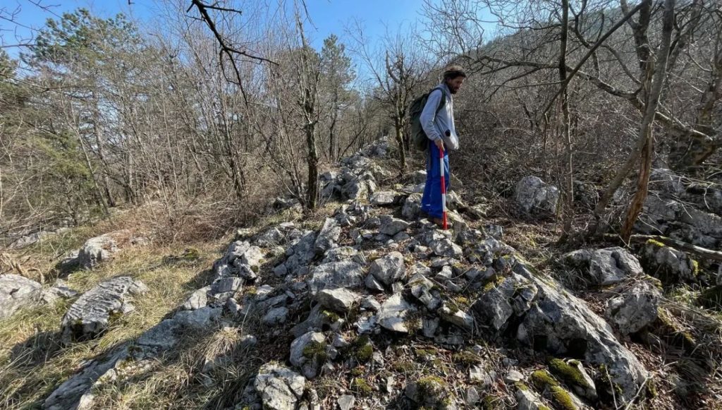 kraške strukture za lov