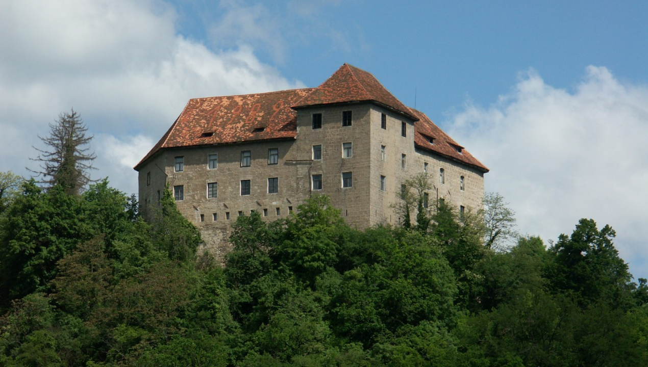 grad rajhenburg