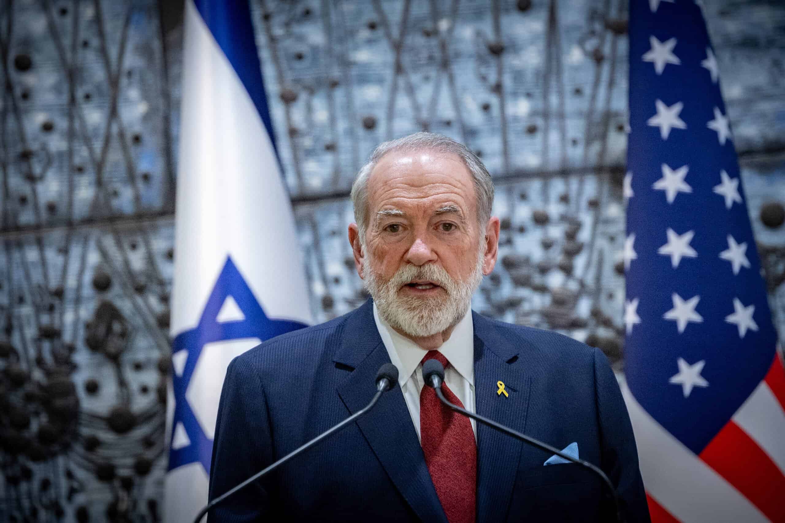 veleposlanik ZDA Mike Huckabee