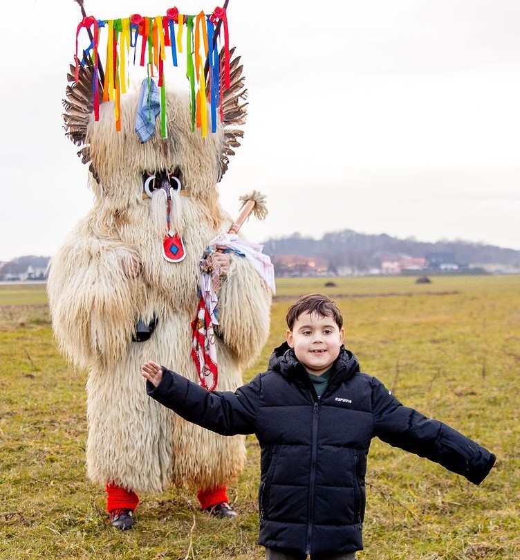 Obarjada že 21 let povezuje ljudi: Letos za 7-letnega Tea, za katerega je pomemben vsak dan
