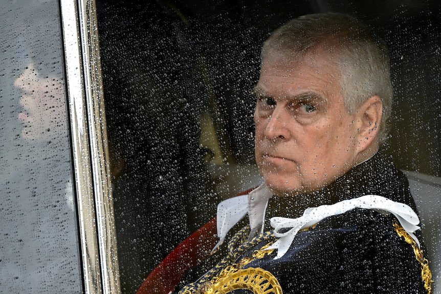 nekdanji princ Andrew aretiran