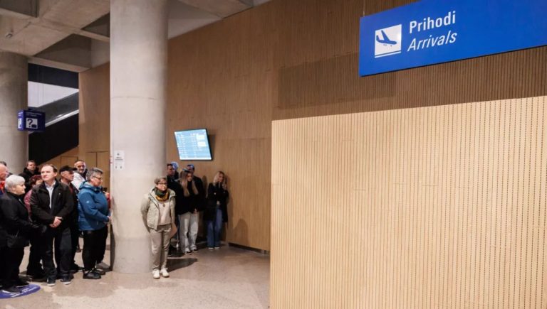 Vrnitev Slovencev iz Dubaja