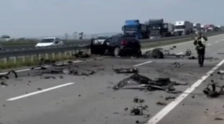 Usodna pot proti Sloveniji: Čelno trčenje na avtocesti zahtevalo štiri žrtve