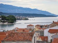 Večina Slovencev še vedno izbira Hrvaško, a ob visokih cenah vedno popularnejše druge države