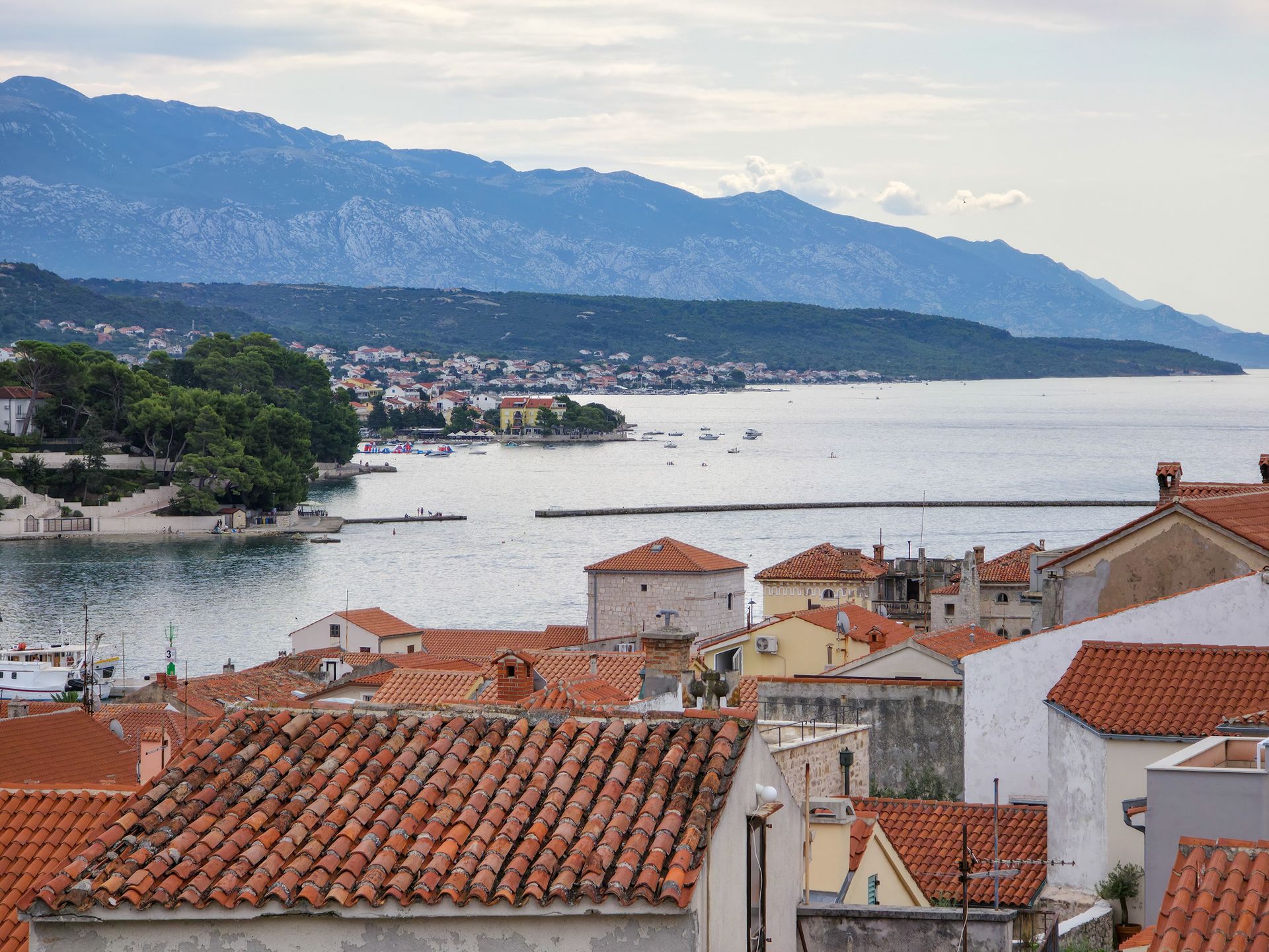 Večina Slovencev še vedno izbira Hrvaško, a ob visokih cenah vedno popularnejše druge države