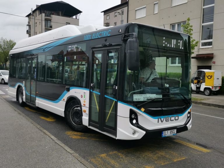 Nova električna vozila v Celju: Preverite, kakšne novosti čakajo potnike