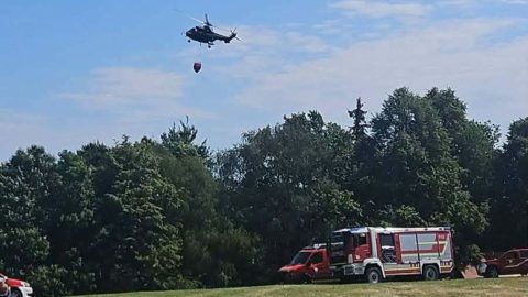 Požar pri Slovenski Bistrici pod nadzorom, gašenje poteka predvsem iz zraka