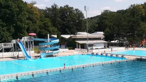 Pohitite na bazen: Vse do konca vročinskega vala vstop brezplačen