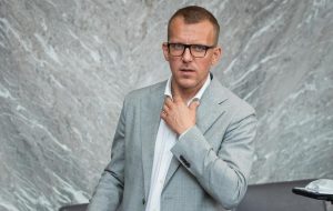 Končno znano, kdo bo v državnem zboru nadomestil Borisa Mijiča