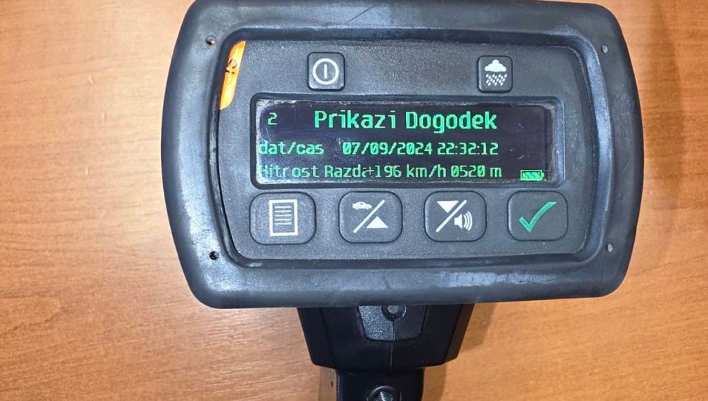prekoračitev hitrosti